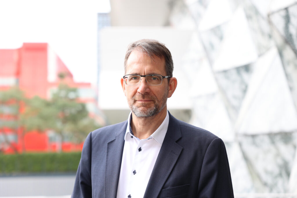 Prof. Michael Heneka, Research and advocacy for neurodegenerative diseases in Luxembourg